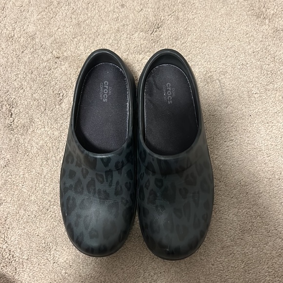 Leopard crocs clogs - Picture 3 of 3